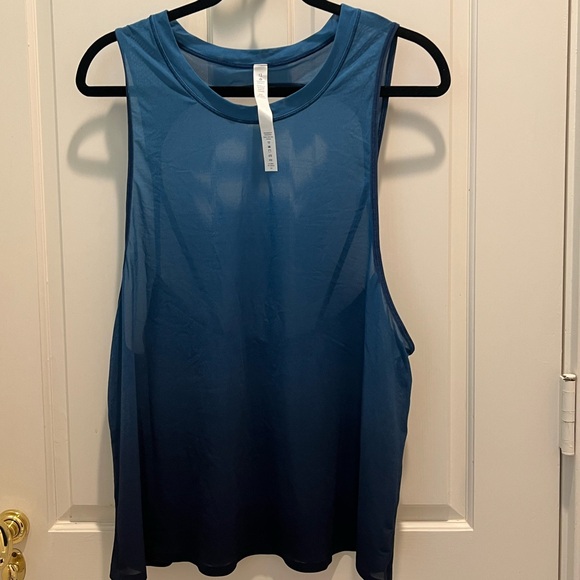 Lululemon Blue Ombré Open Bank Tank - Picture 1 of 4